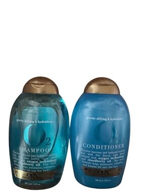 OGX  O2 Gravity Defying Shampoo /Conditioner with Cloudberry oil